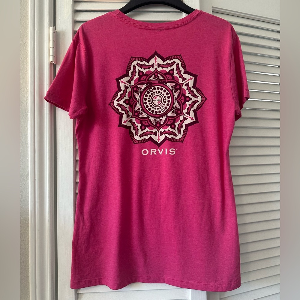 Orvis Women’s Size Large Pink Battenkill Reel Tee